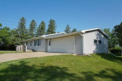 1007 11th Street Charles City IA 50616