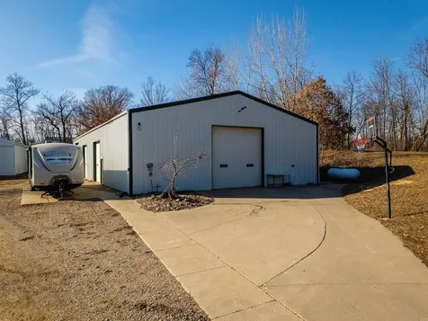 3070 Highway 30 Chelsea IA 52215