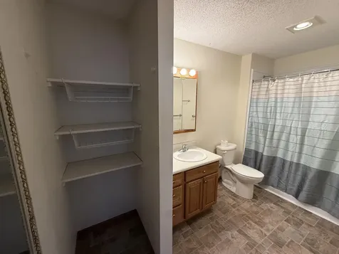 1501 SW 3rd Street Waverly IA 50677