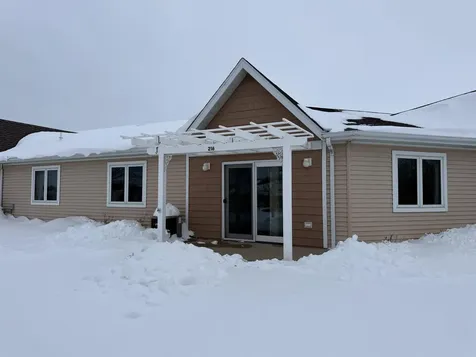 1501 SW 3rd Street Waverly IA 50677