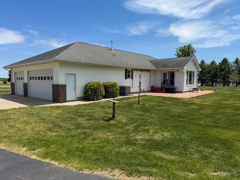 2520 Wooster Road Jesup IA 50648