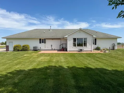 2520 Wooster Road Jesup IA 50648