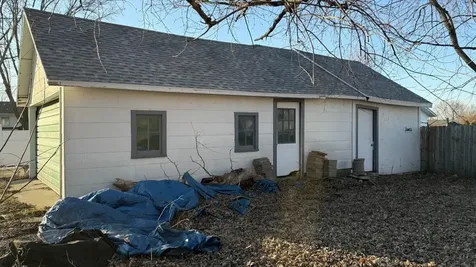 207 7th Street Grundy Center IA 50638