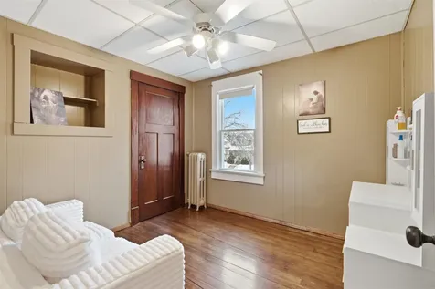710 SE 5th Avenue Dyersville IA 52040