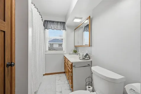 710 SE 5th Avenue Dyersville IA 52040