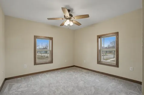 103 E Logan Street New Hampton IA 50659
