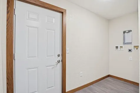 103 E Logan Street New Hampton IA 50659