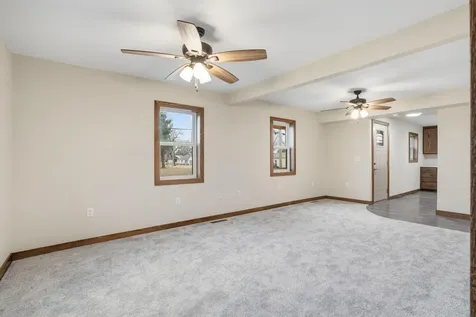 103 E Logan Street New Hampton IA 50659