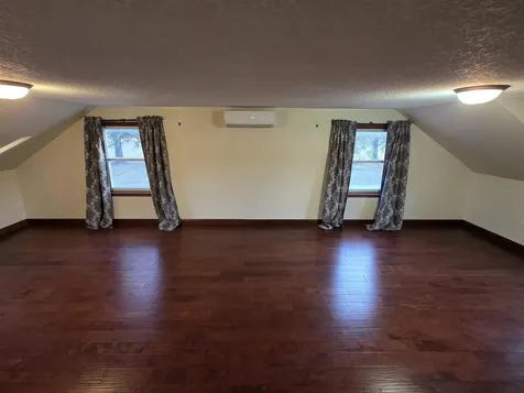 111 Pine Street New Hampton IA 50659