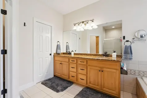 3023 Wellington Drive Cedar Falls IA 50613
