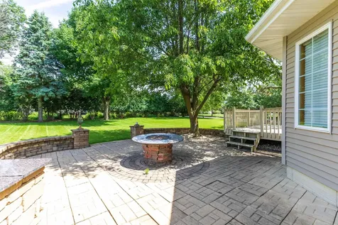 3023 Wellington Drive Cedar Falls IA 50613
