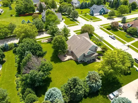 3023 Wellington Drive Cedar Falls IA 50613
