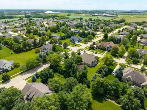 3023 Wellington Drive Cedar Falls IA 50613