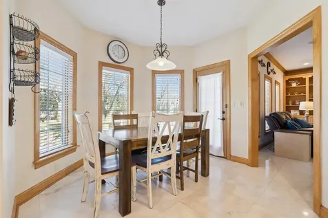 3023 Wellington Drive Cedar Falls IA 50613