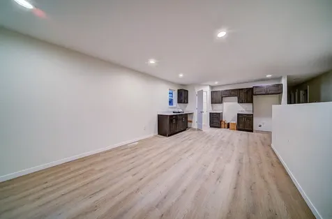610 Wallgate Avenue Waterloo IA 50701