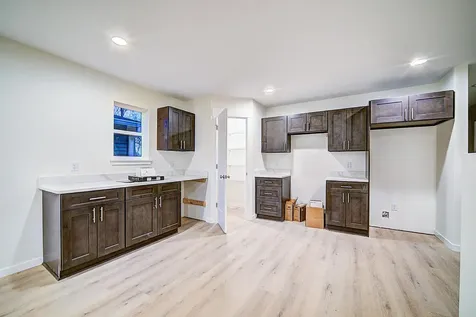 610 Wallgate Avenue Waterloo IA 50701