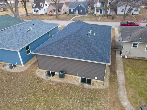 610 Wallgate Avenue Waterloo IA 50701
