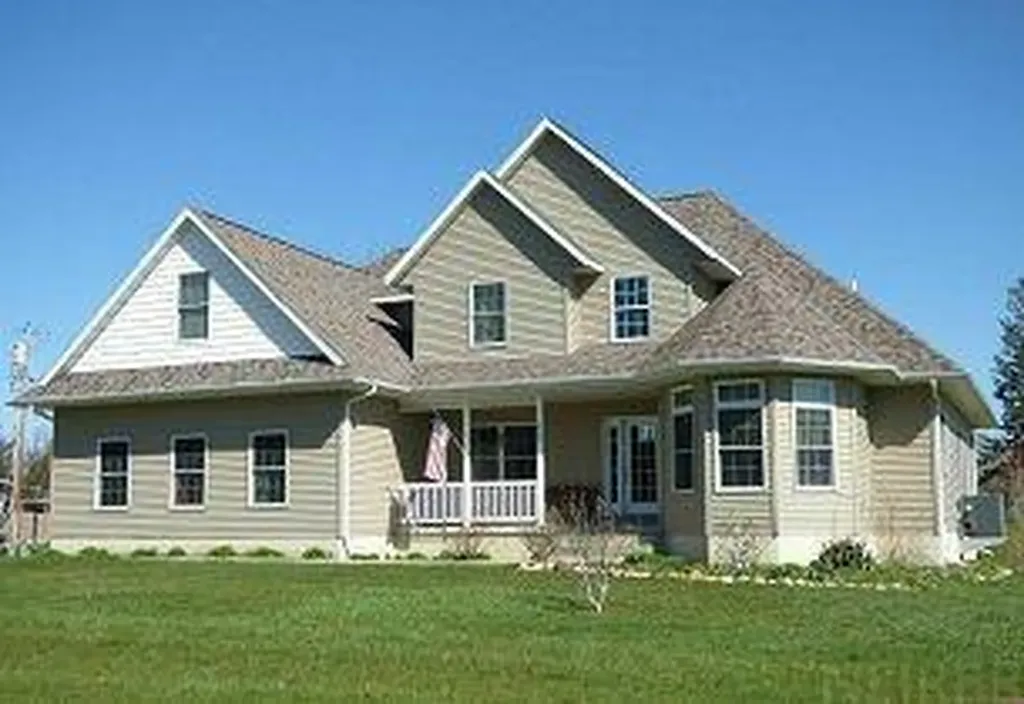 305 Sherman Street Dysart IA 52224