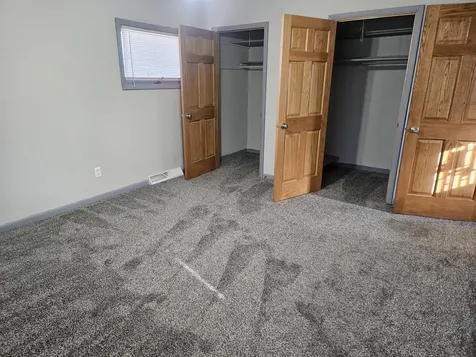 107 9th Avenue SE Oelwein IA 50662