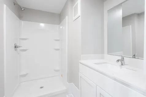 2007 College Street Cedar Falls IA 50613