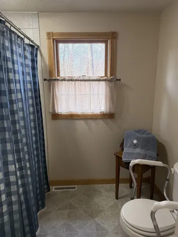 1129 164th Street Castalia IA 52133