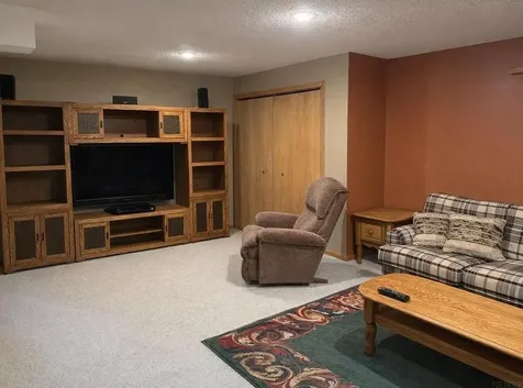1129 164th Street Castalia IA 52133