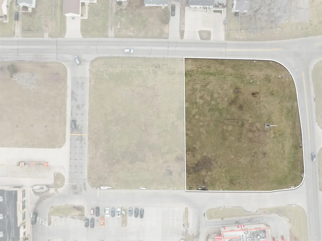 Outlot B E Ridgeway Avenue Waterloo IA 50702