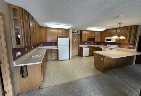 520 S 1st Avenue New Hampton IA 50659
