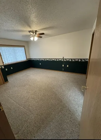 520 S 1st Avenue New Hampton IA 50659