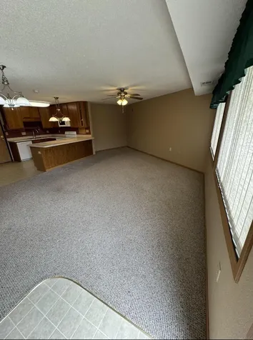 520 S 1st Avenue New Hampton IA 50659