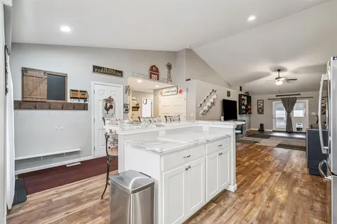 724 Grindstone Circle Waterloo IA 50702