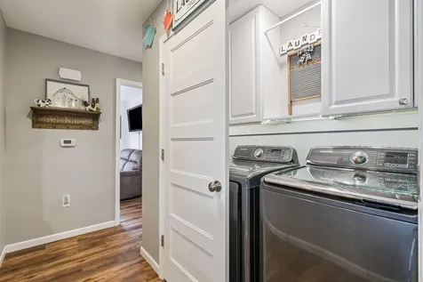 724 Grindstone Circle Waterloo IA 50702
