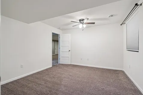 724 Grindstone Circle Waterloo IA 50702