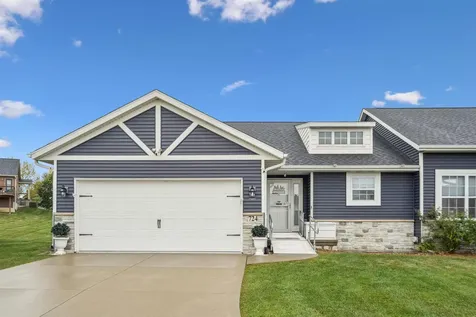 724 Grindstone Circle Waterloo IA 50702
