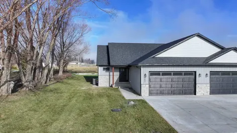 202 E Lillian Avenue Conrad IA 50621