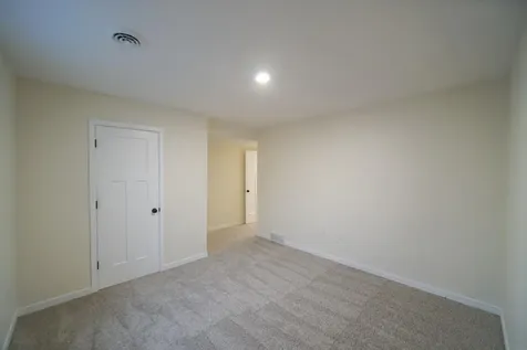 202 E Lillian Avenue Conrad IA 50621