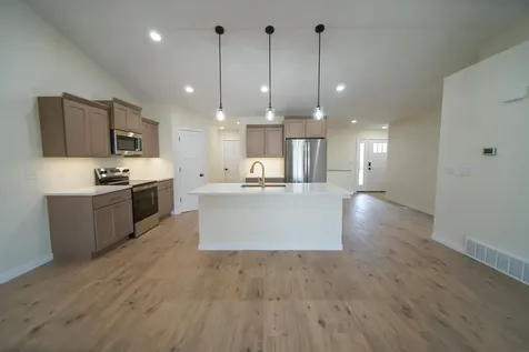 202 E Lillian Avenue Conrad IA 50621