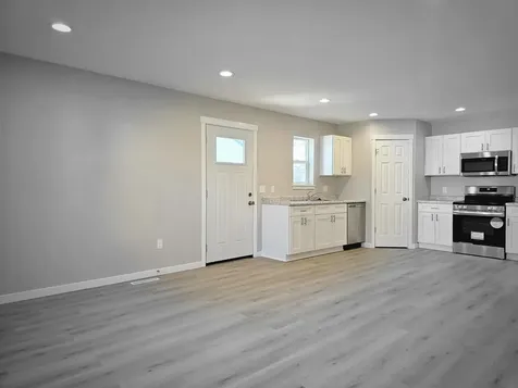 230 Gable Street Waterloo IA 50703