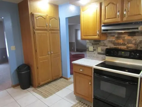 607 West View Drive Guttenberg IA 52052