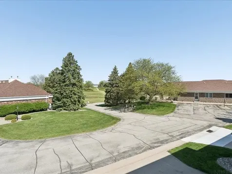 427 SW 8th Avenue Waverly IA 50677