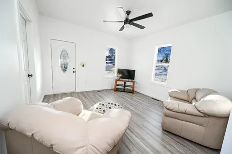 120 Prospect Street Manchester IA 52057