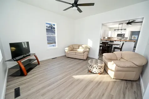 120 Prospect Street Manchester IA 52057