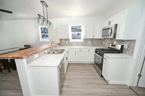 120 Prospect Street Manchester IA 52057