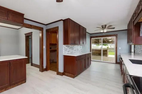 1245 Hawley Street Jesup IA 50648
