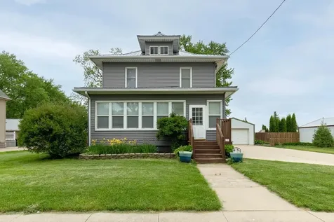 1245 Hawley Street Jesup IA 50648