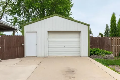 1245 Hawley Street Jesup IA 50648