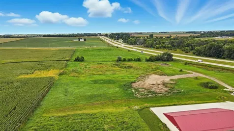 11.55 S Highway 63 Denver IA 50622