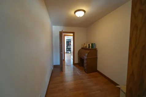 515 2nd Avenue Ackley IA 50601