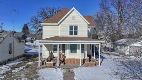 515 2nd Avenue Ackley IA 50601