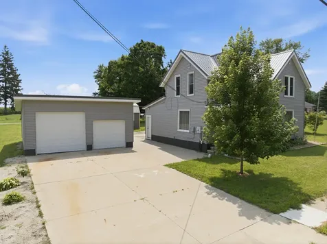 613 Wapsie Street Sumner IA 50674